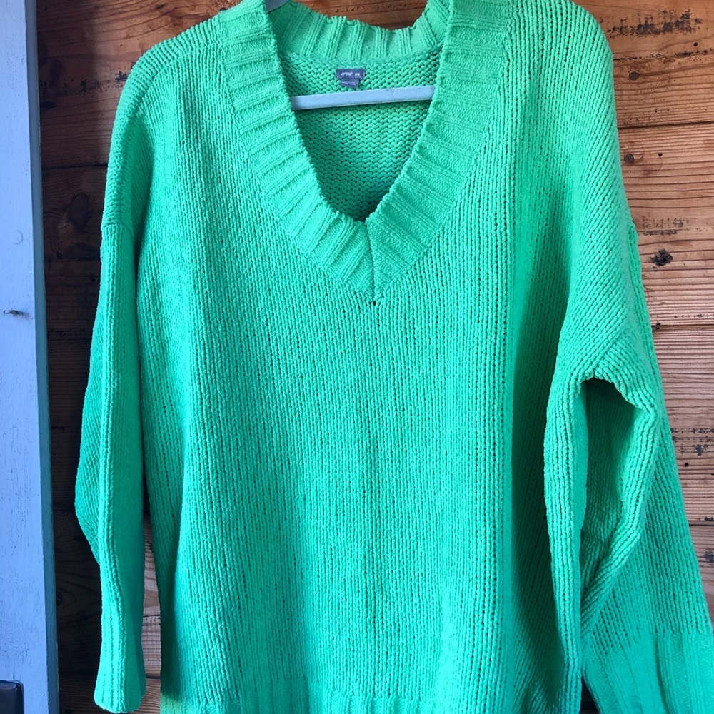 Aerie Green 3/4 Sleeve Sweater